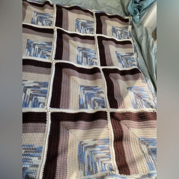 Vintage 1970s Knitted Geometric Bed Throw Blanket - Picture 9 of 12